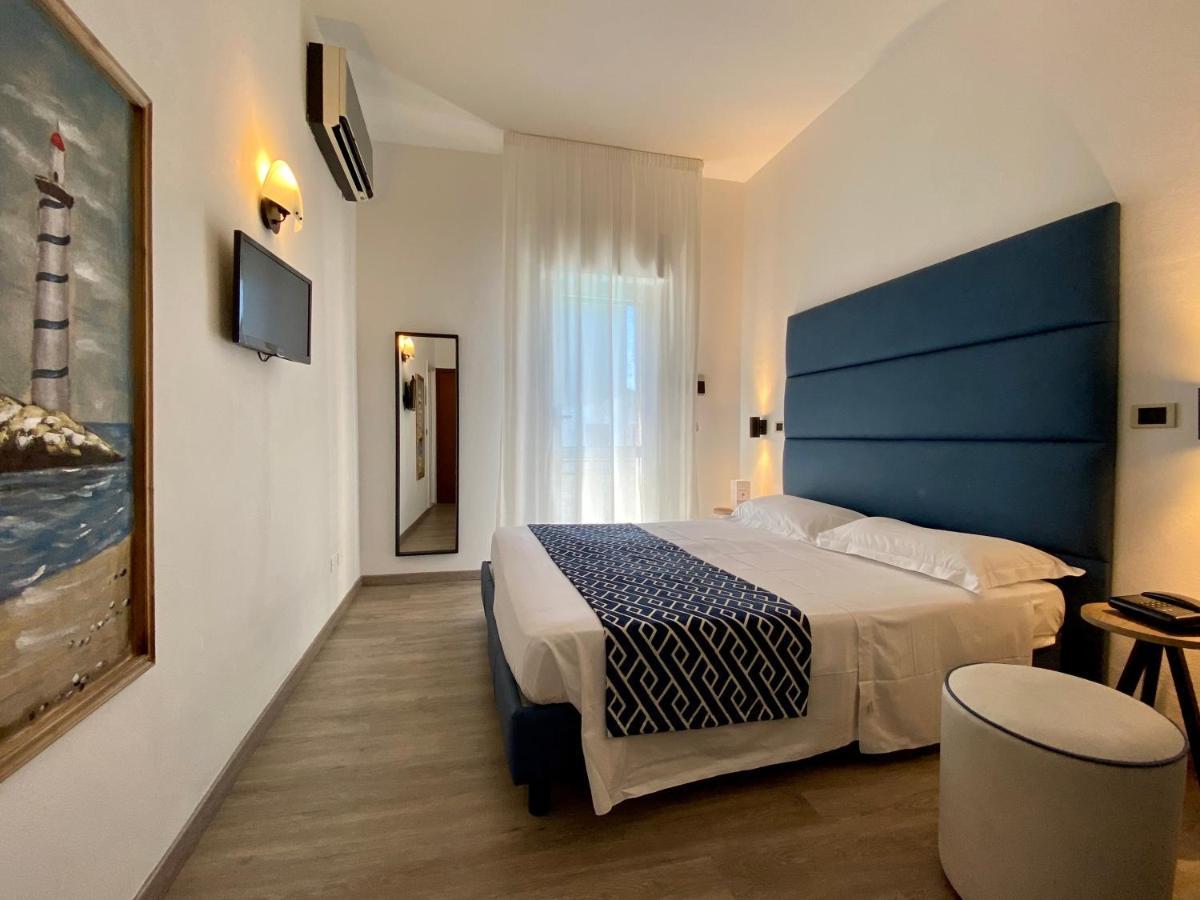 Hotel Rombino Fonteblanda Buitenkant foto